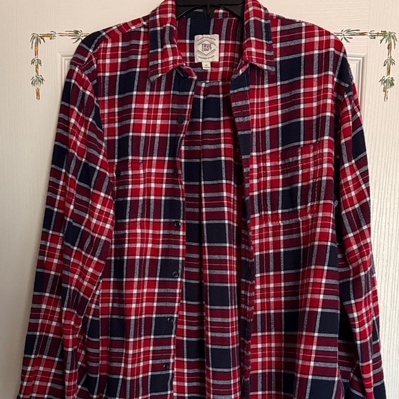 True Craft Other - True Craft Red and Navy Plaid Men's Flannel Shirt